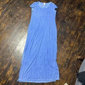 Chico’s blue heathered resortwear 1/8-10 maxi dress